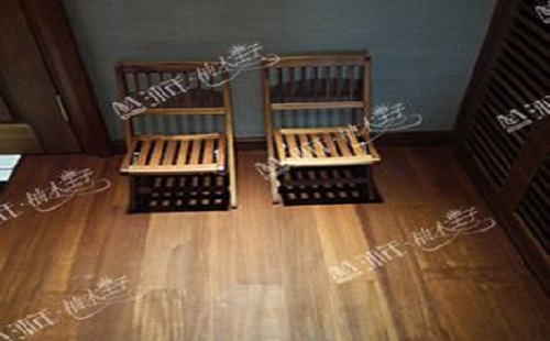 柚木家具.jpg 柚木家具.jpg